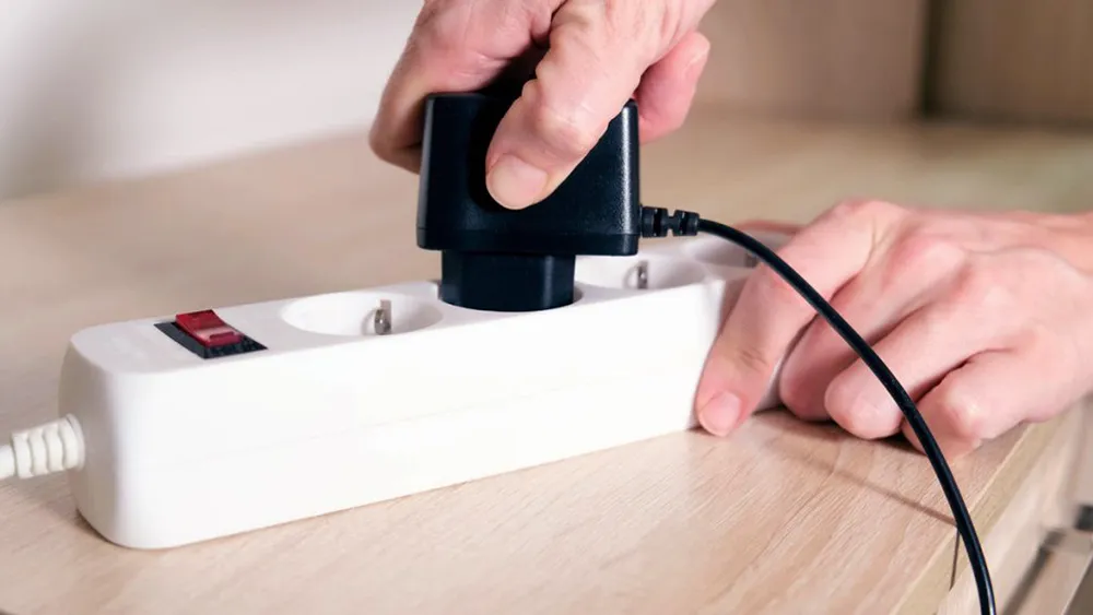 unplug multi-socket charger